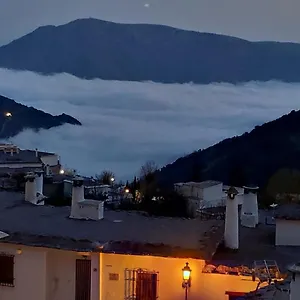 Guest house Ruta De Nieves, Capileira